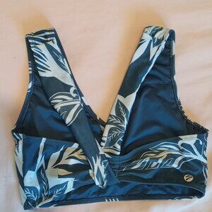 Nani swim top size small from rei green floral